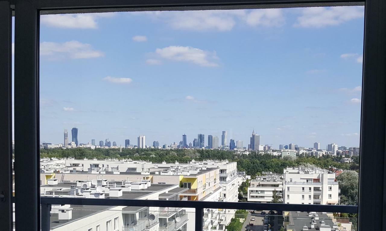 Walk Distance To Mokotow Business Park Apartment Warsaw Exterior photo