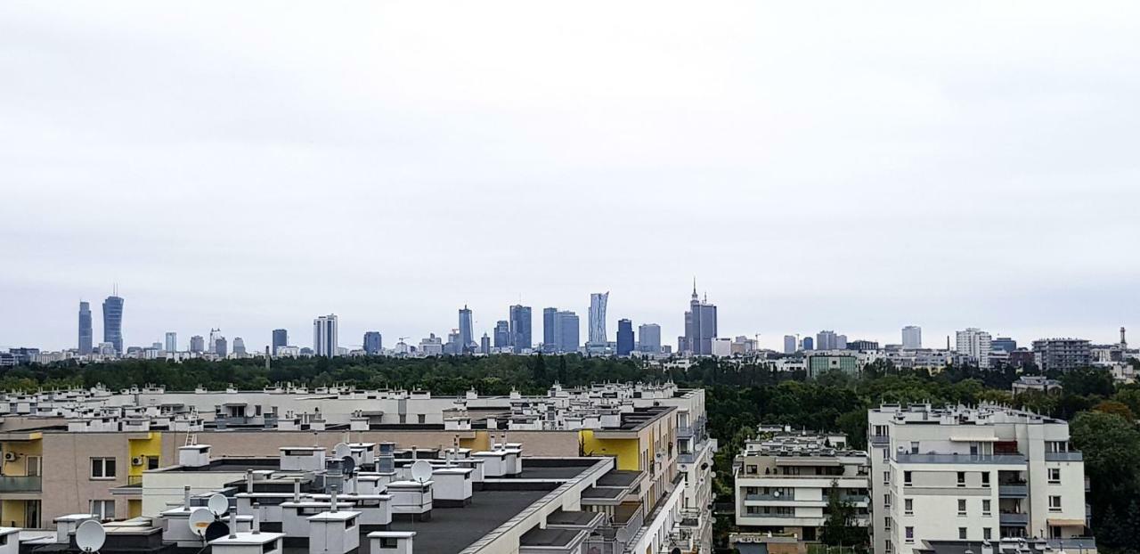 Walk Distance To Mokotow Business Park Apartment Warsaw Exterior photo