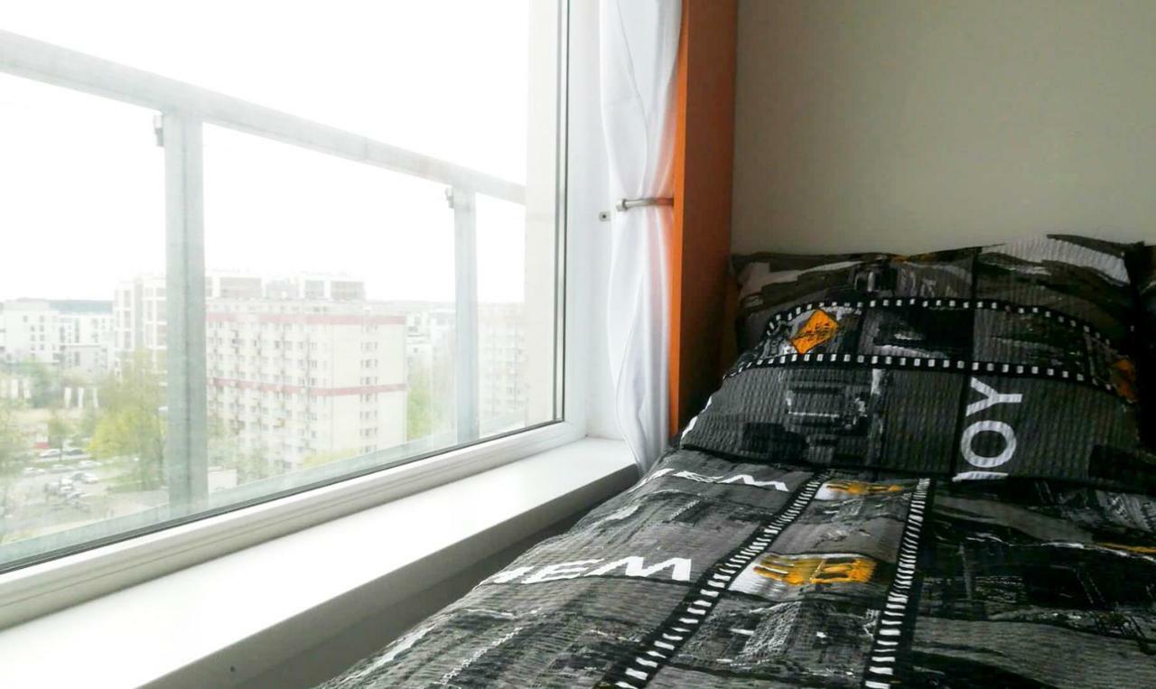 Walk Distance To Mokotow Business Park Apartment Warsaw Exterior photo