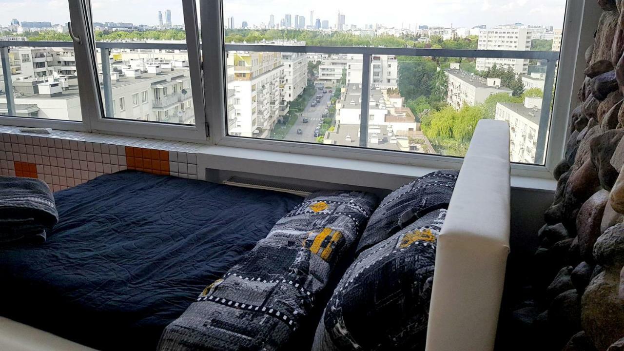 Walk Distance To Mokotow Business Park Apartment Warsaw Exterior photo
